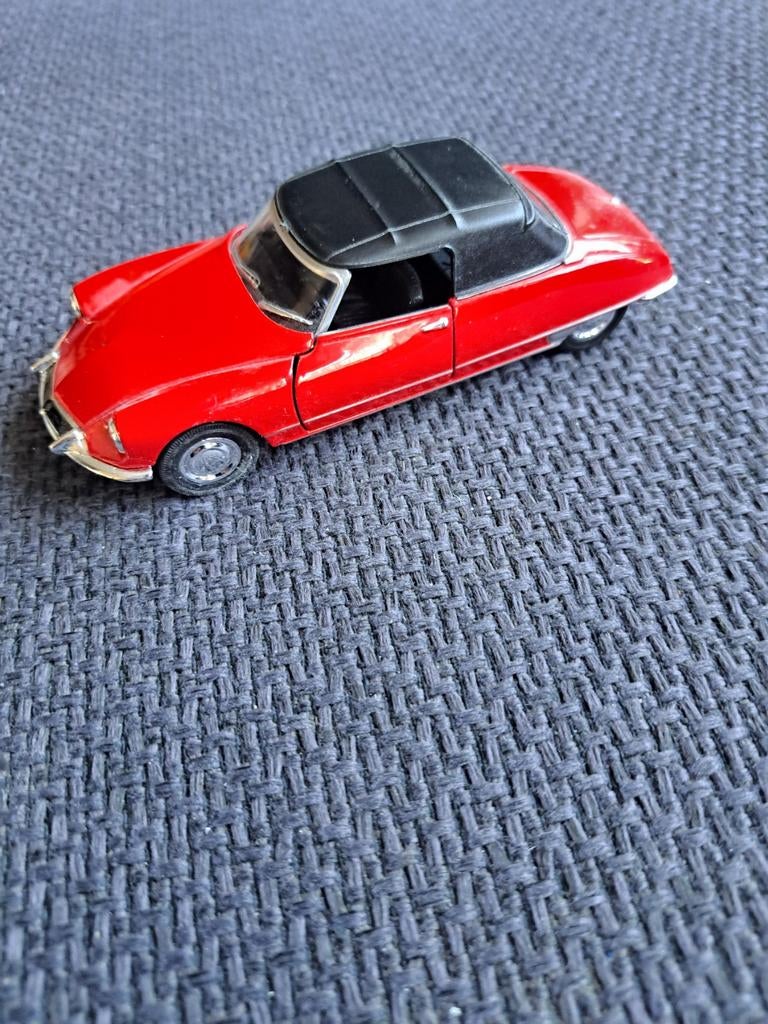 Welly model citroen ds cabriolet vg438, Overige merken, Gebruikt, Auto, Ophalen of Verzenden