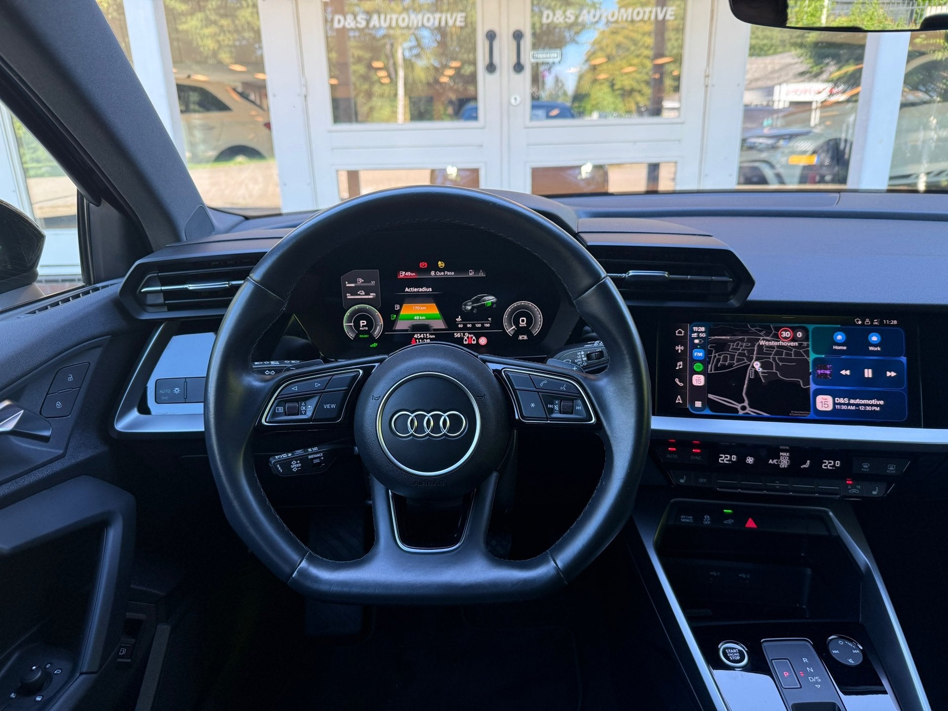 Foto 14 van Audi A3 Sportback 40 TFSI e Advanced edition S LINE/STOELVER