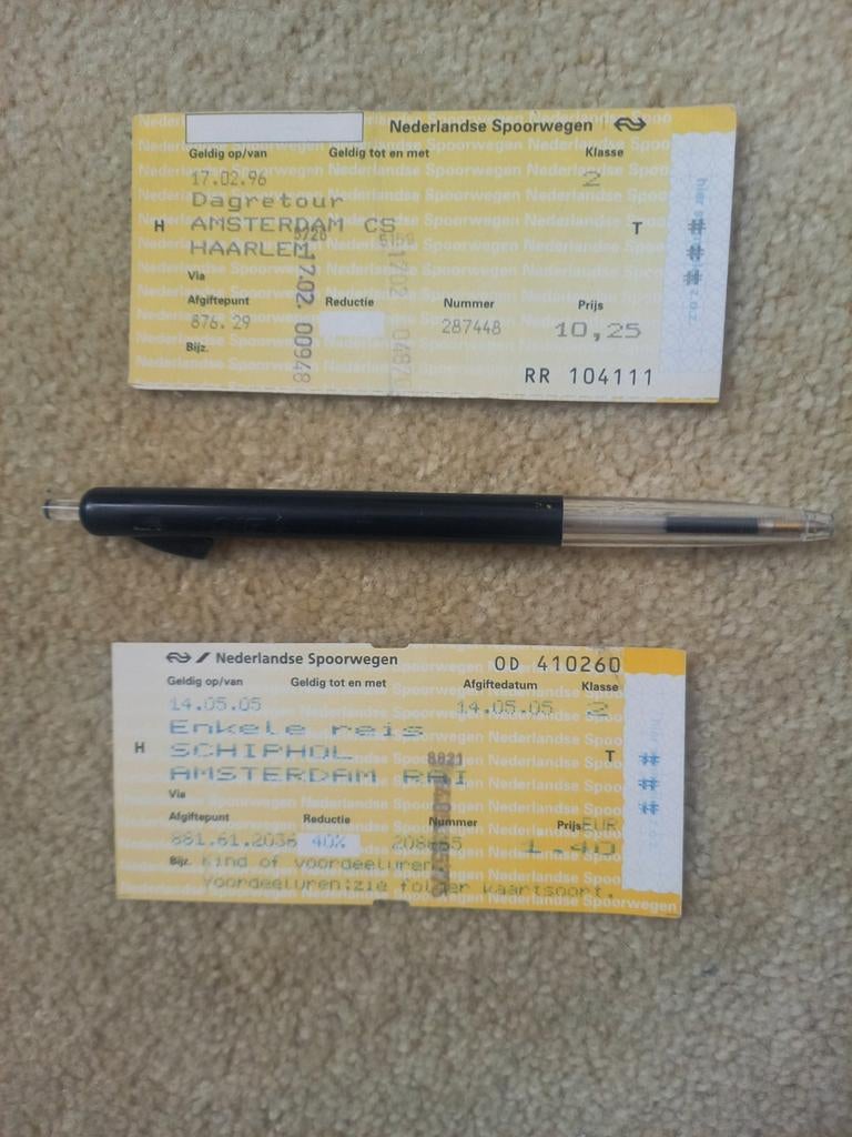 2 TREIN KAARTJES Ned. Spoorwegen - 1996 / 2005, Verzenden, Gebruikt, Trein, Kaart of Prent