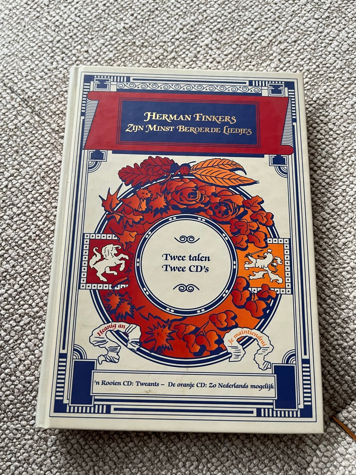 Herman Finkers: Zijn Minst Beroerde Liedjes (Boek + 2 CD's), Ophalen of Verzenden, Zo goed als nieuw, Artiest