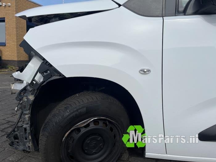 Scherm links-voor van een Citroen Berlingo (EWP), Gebruikt, -, Ophalen of Verzenden, -