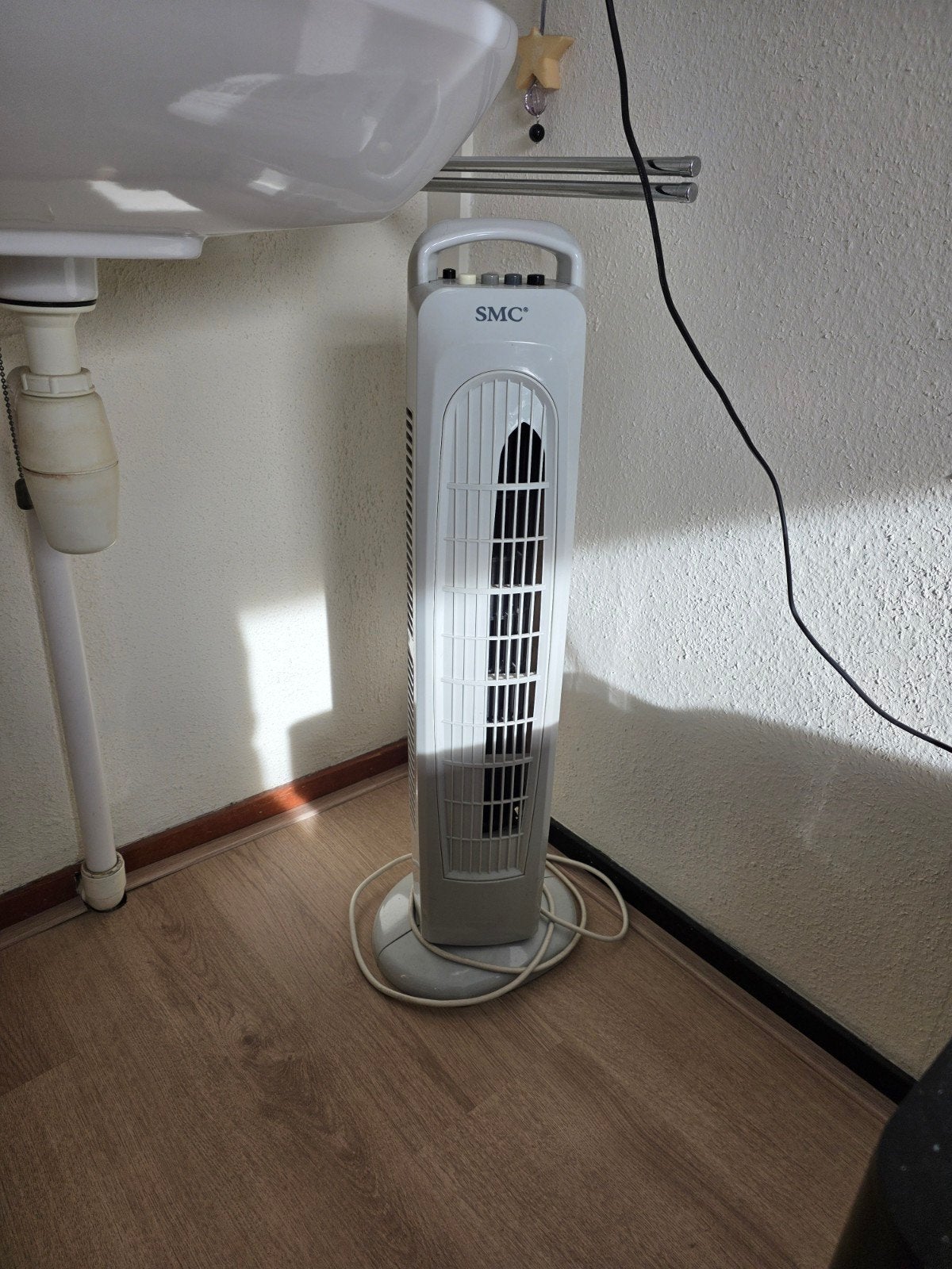 SMC Torenventilator - Wit, 3 snelheden, Oscillerend, Witgoed en Apparatuur, Ophalen, Gebruikt, Torenventilator