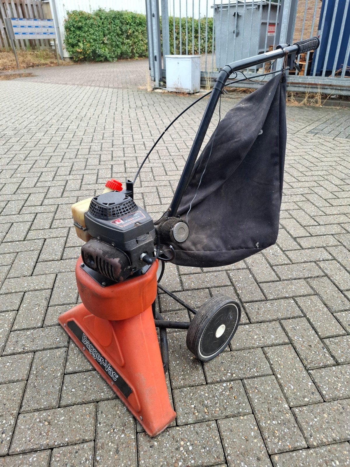 Krachtige bladzuiger te koop - Ideaal voor tuin en oprit, Ophalen of Verzenden, Gebruikt