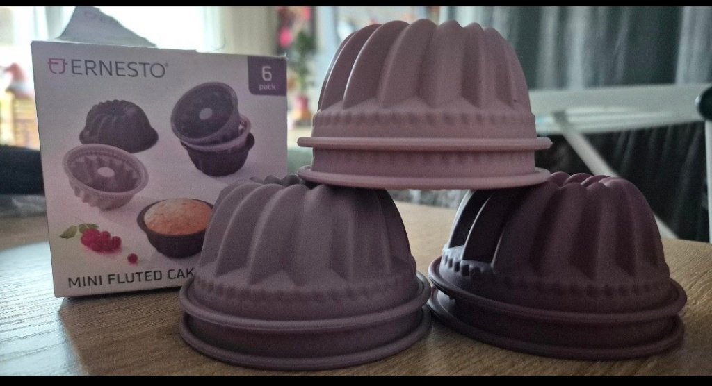 Ernesto Bakvormen en Cupcake Vormpjes - Diverse Sets, Ophalen of Verzenden, Nieuw, Taarten of Cupcakes, Bakvorm
