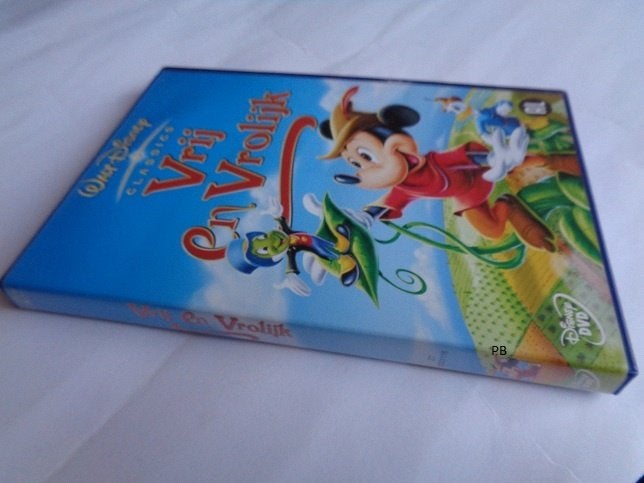 Walt Disney Classic Vrij en Vrolijk (Disney Dvd), Tekenfilm, Nederlands, Ophalen of Verzenden, Zo goed als nieuw