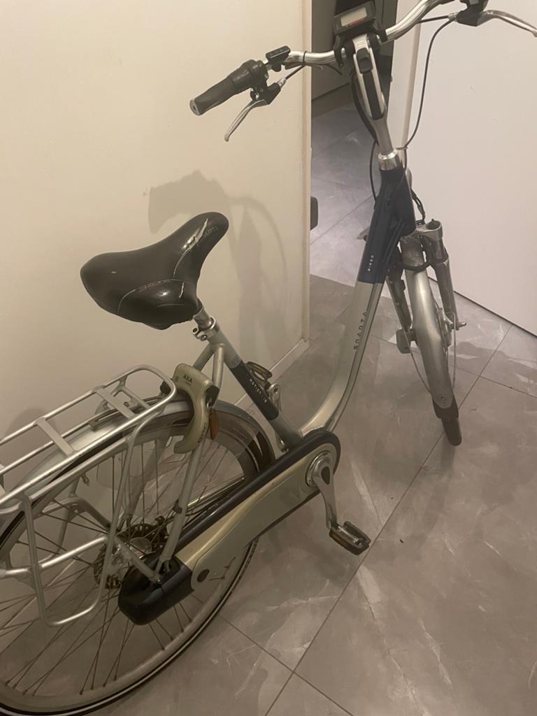 Mooie Sparta E-Bike werkt ineens niet meer., 51 tot 55 cm, Ophalen, Zo goed als nieuw, Sparta