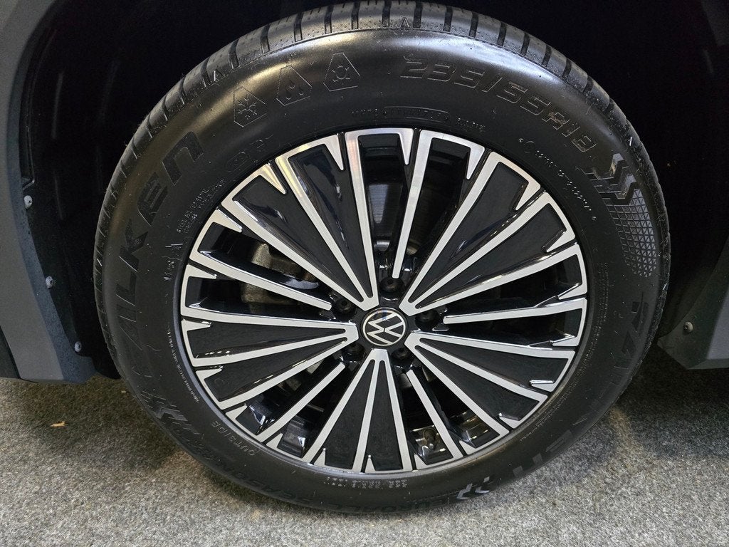Volkswagen TAYRON 1.5 eHybrid Elegance IQ LIght 360 Trekhaak, Voorwielaandrijving, 4 cilinders, 2000 kg, 1848 kg