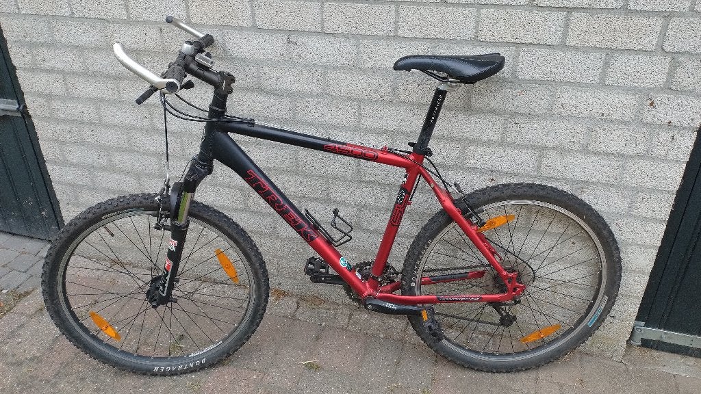Trek 4500 mountainbike, Fietsen en Brommers, Ophalen, Gebruikt, Hardtail, Velgrem