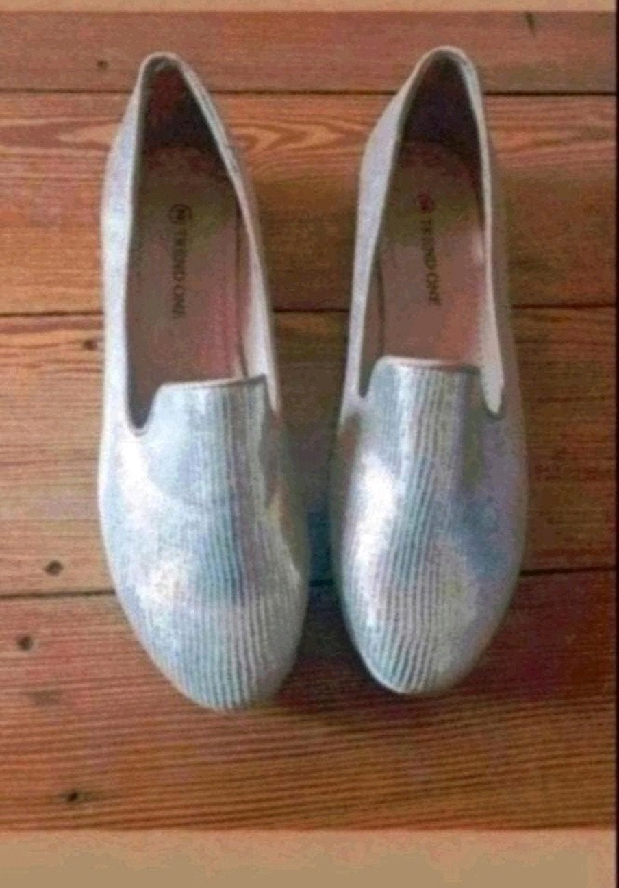 Nieuwe goudkleurige schoenen, Overige kleuren, Instappers, Nieuw, Ophalen of Verzenden