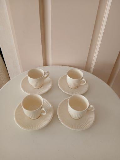 4 kop en schotels van Wedgwood Edme,(adv.nr.359, Ophalen of Verzenden, Zo goed als nieuw, Aardewerk, Kop(pen) en/of Schotel(s)