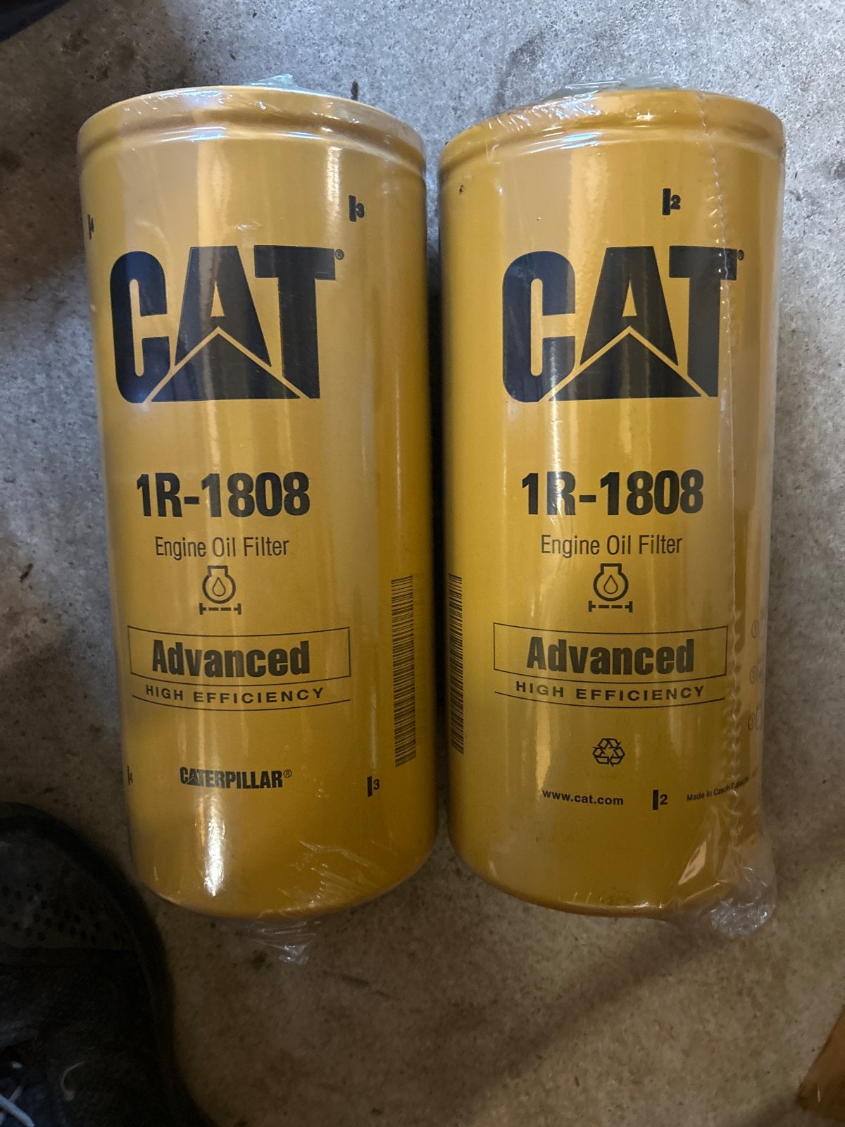 CAT 1R-1808 Motoroliefilter - Nieuw in verpakking (2 stuks), Ophalen, Nieuw, Overige automerken