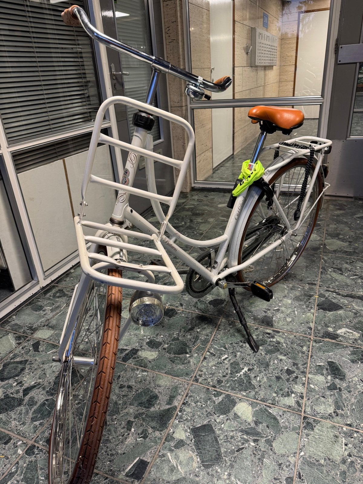 Batavus Damesfiets met Voordrager - Crème, Ophalen, Terugtraprem, Batavus, 53 tot 56 cm