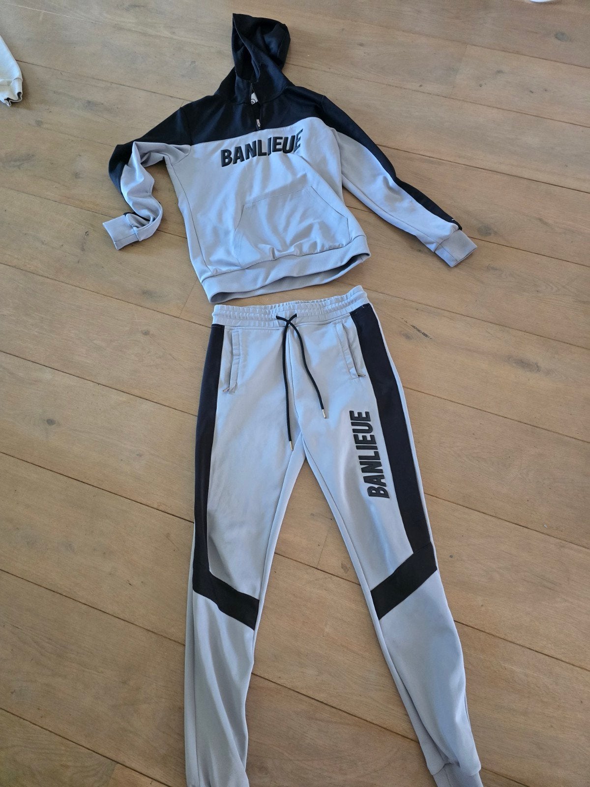 Banlieue Trainingspak Grijs Maat S, Ophalen of Verzenden, Zo goed als nieuw, Grijs, Algemeen