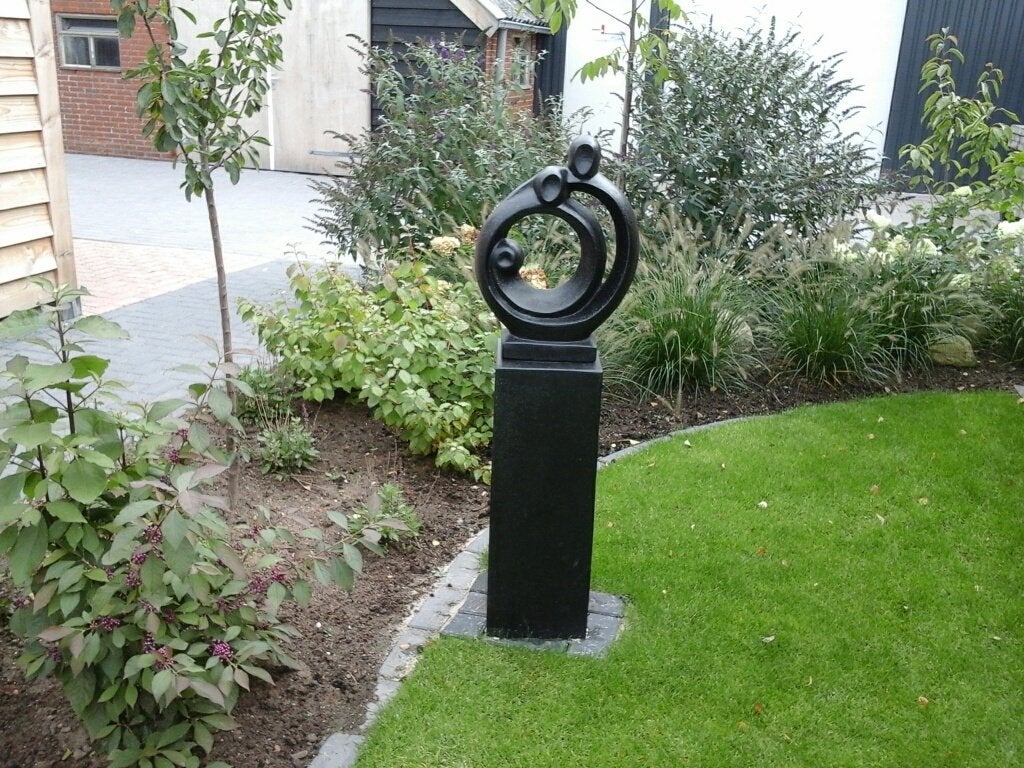 beeld sculptuur tuinbeeld family evt. met sokkel nieuw, Ophalen, Nieuw, Beton, Abstract beeld