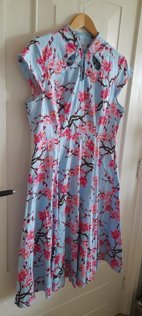 Banned Retro prachtige kersenbloesem jurk in absolute nieuws, Kleding | Dames, Jurken, Maat 46/48 (XL) of groter, Onder de knie