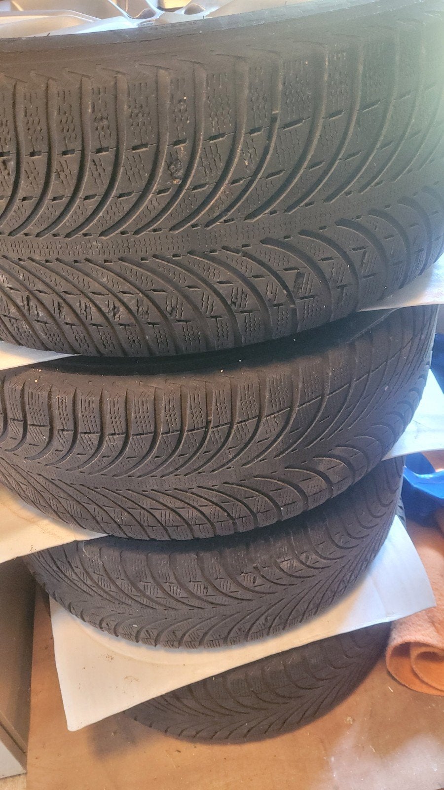BMW X5 winterbanden compleet met lichtmetalen velgen, Gebruikt, 255 mm, Banden en Velgen, Winterbanden