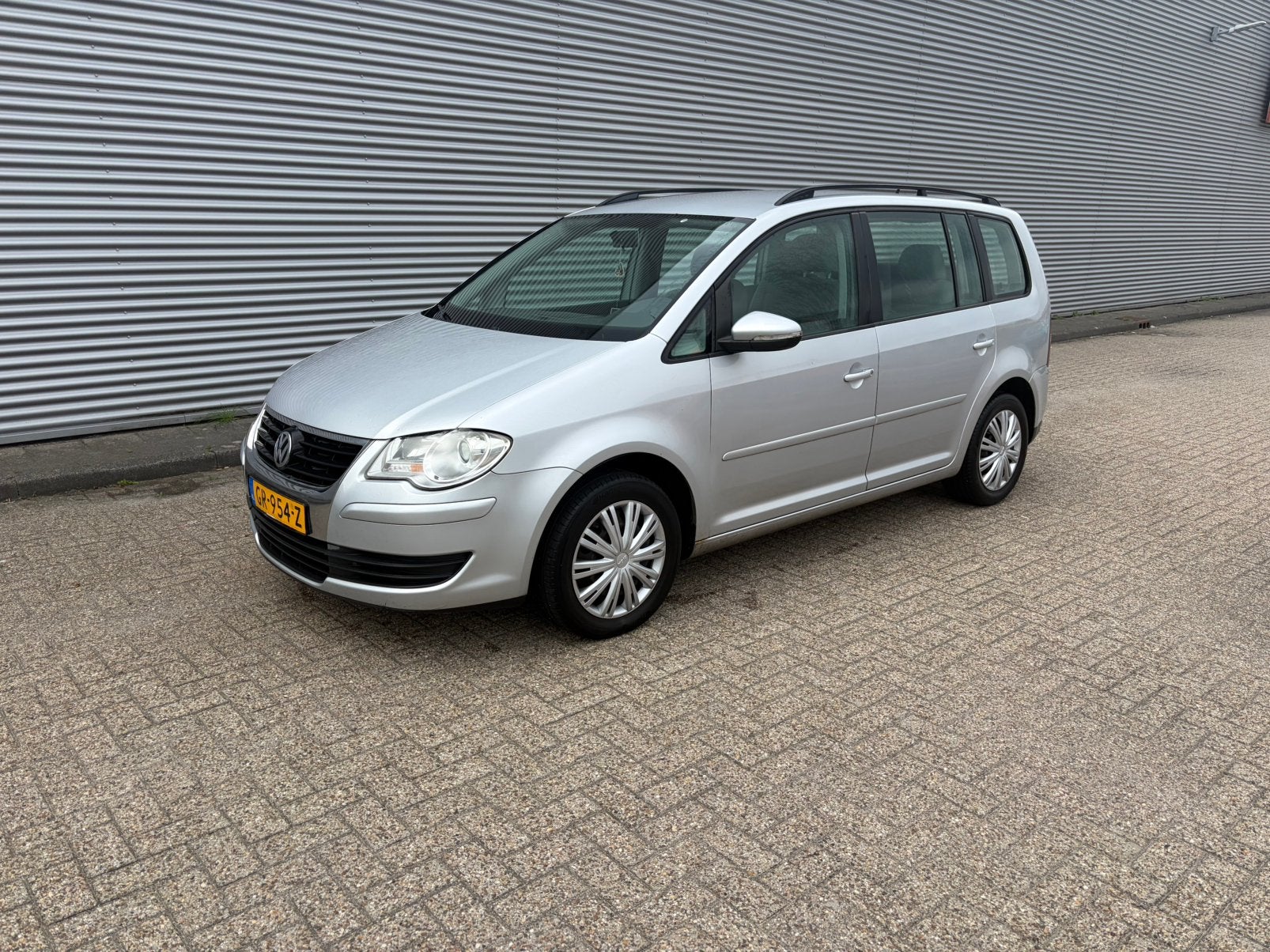 Volkswagen Touran 1.4 TSI 7 persoons 2010, Auto's, Voorwielaandrijving, 4 cilinders, 7 stoelen, 14 km/l