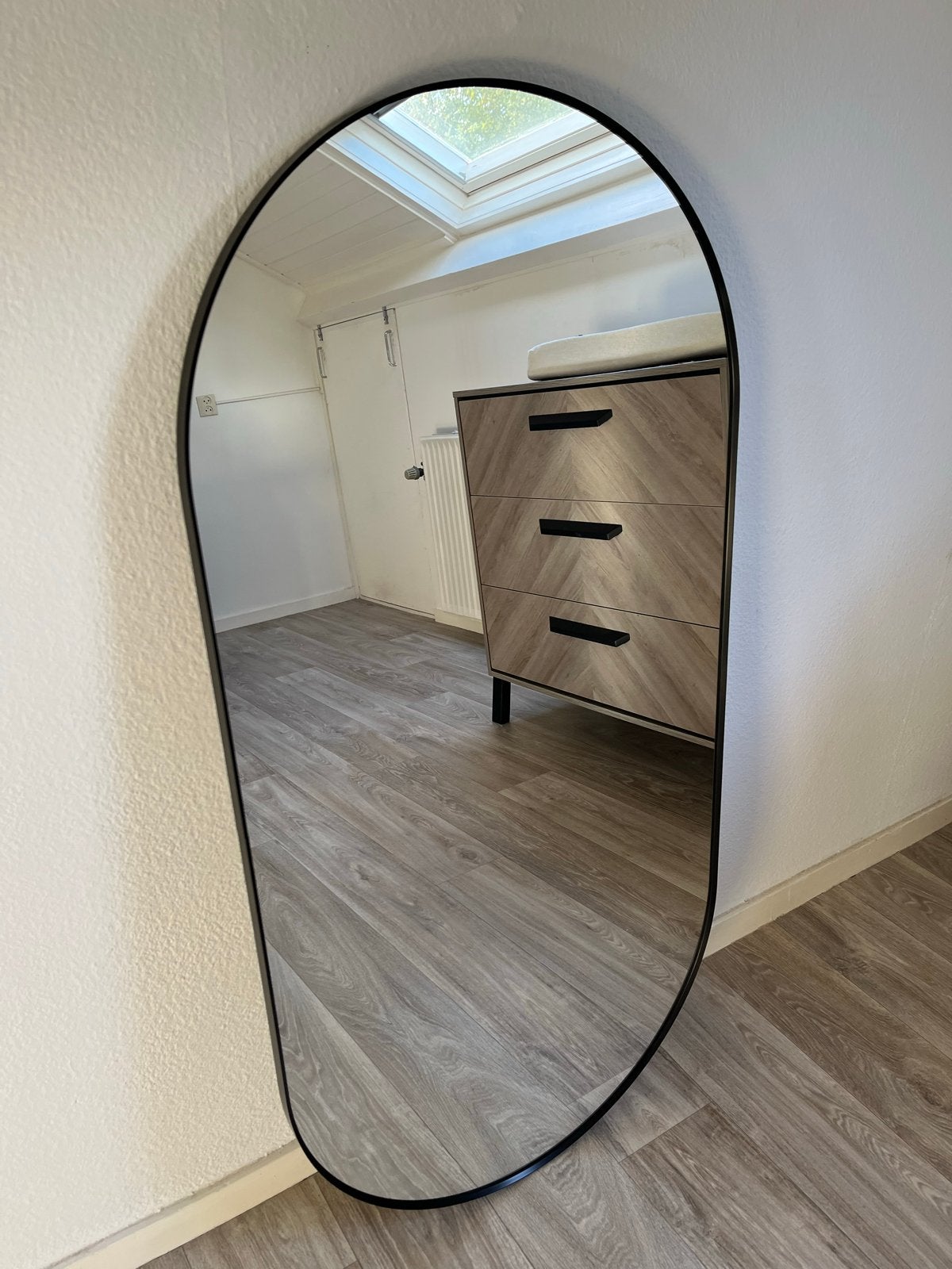 Spiegel IKEA LINDBYN, Ophalen, 100 tot 150 cm, Zo goed als nieuw, Overige vormen