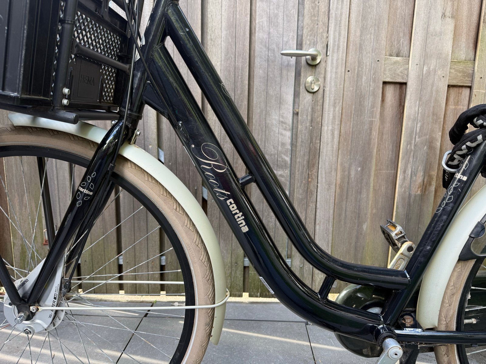 Foto 3 van Cortina Roots Transportfiets met Lage Instap - Moederfiets