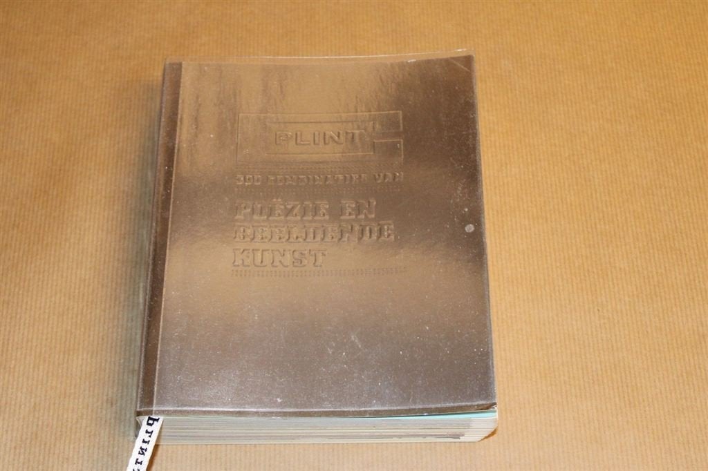 Plint — Het Beste van 25 Jaar Poezie & Kunst, Boeken, Ophalen of Verzenden, Gelezen