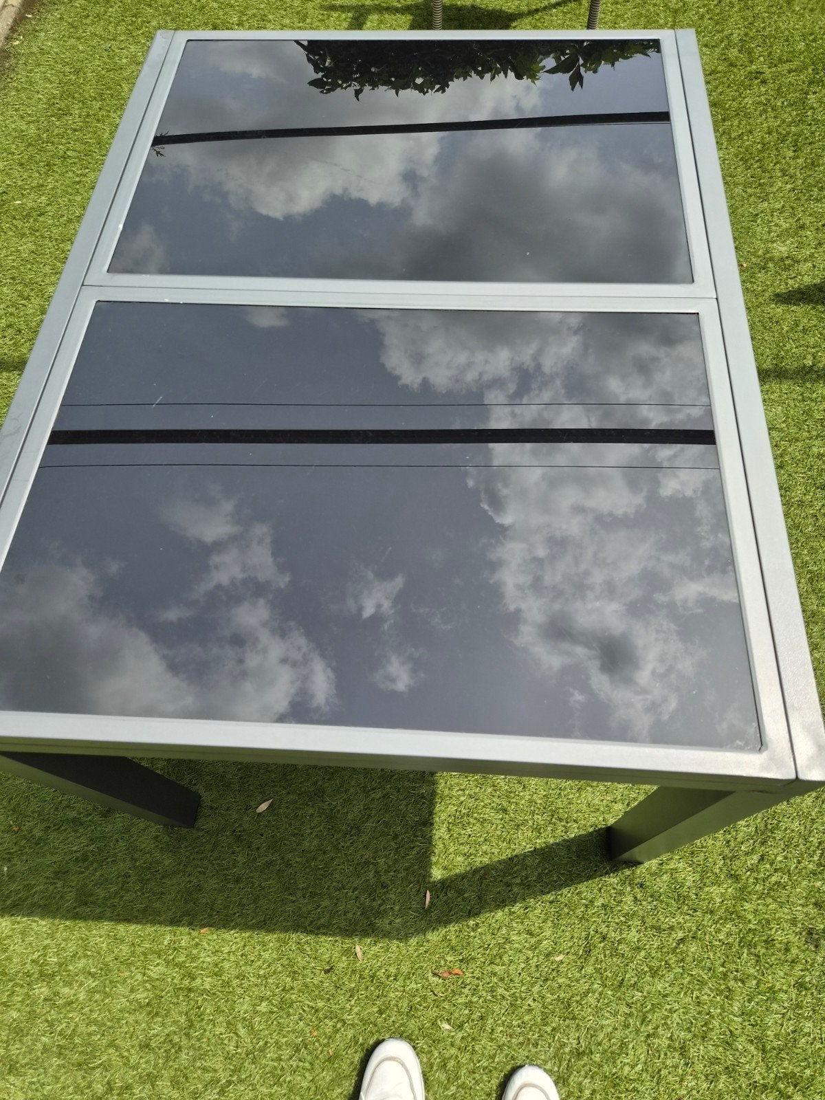 Tuintafel, Tuin en Terras, Robotmaaiers, Ophalen of Verzenden, Gebruikt