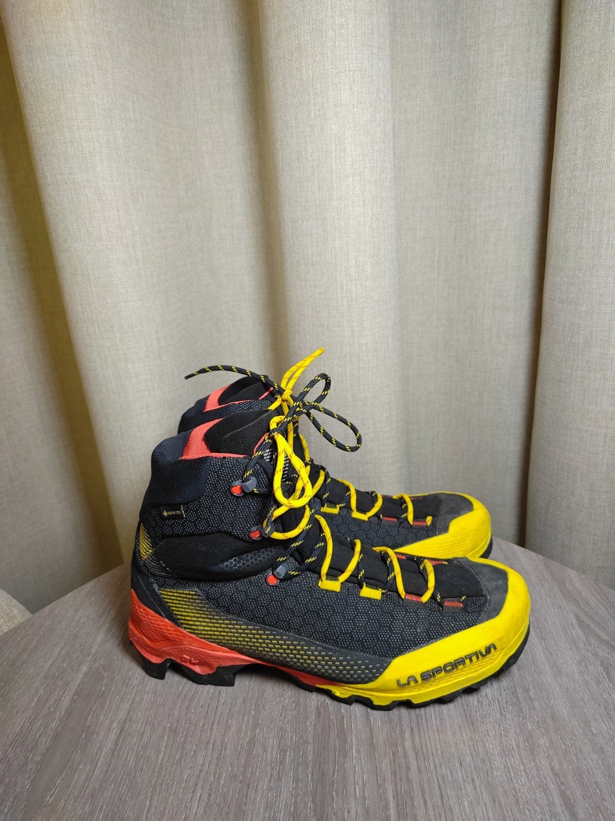 La Sportiva C-schoenen - Maat 46.5 - Zo goed als nieuw, Ophalen of Verzenden