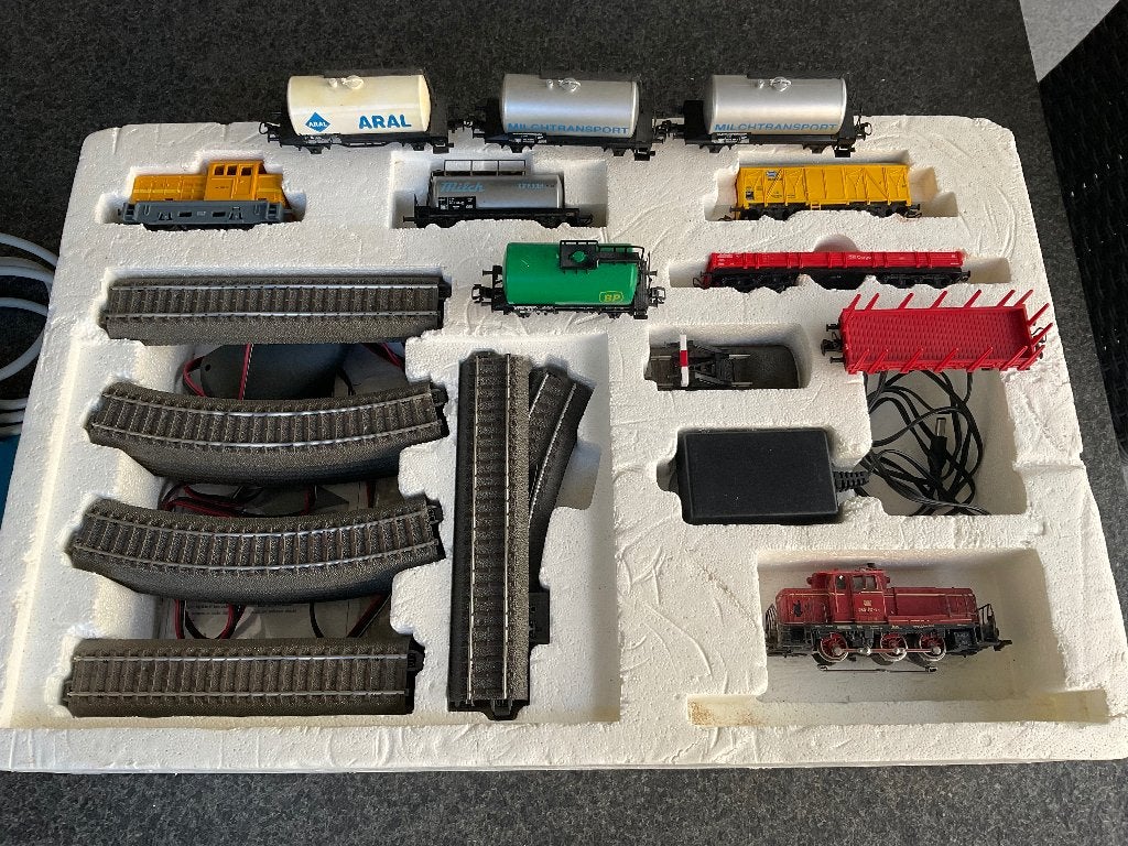 Märklin   Uitgebreide Startset., Wisselstroom, Gebruikt, Wagon, Ophalen of Verzenden
