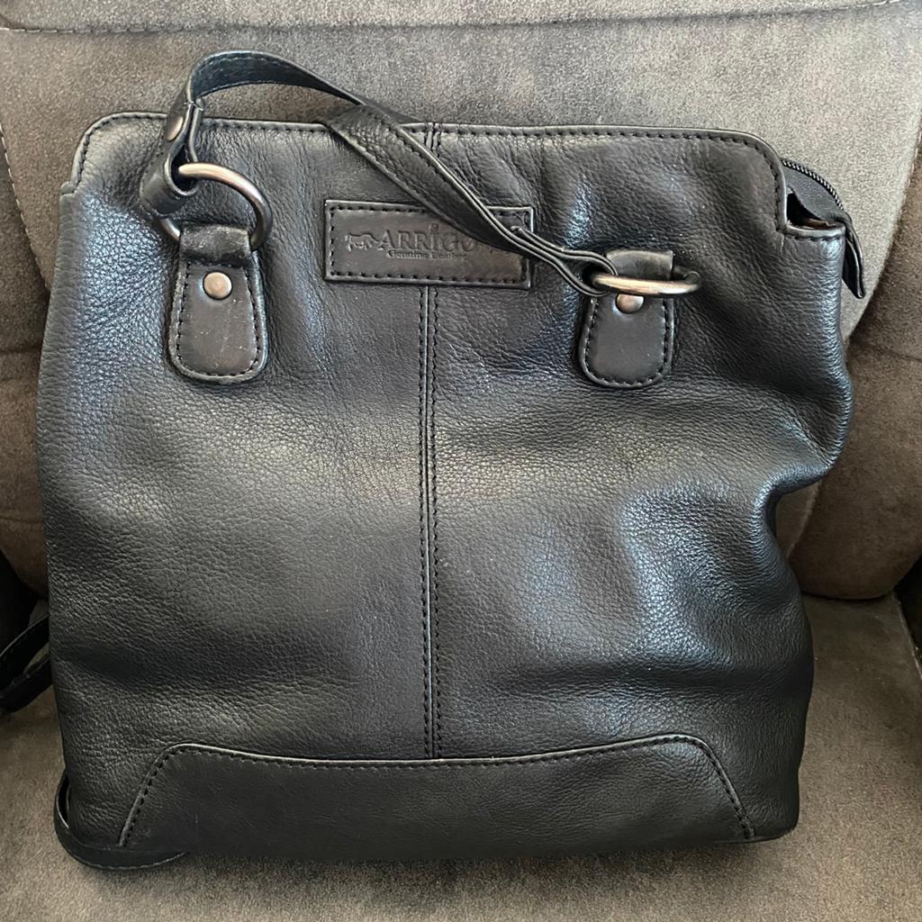 ARRIGO RUG-/SCHOUDER-/CROSSBODY TAS, Ophalen of Verzenden, Gebruikt, Overige merken, Minder dan 30 cm