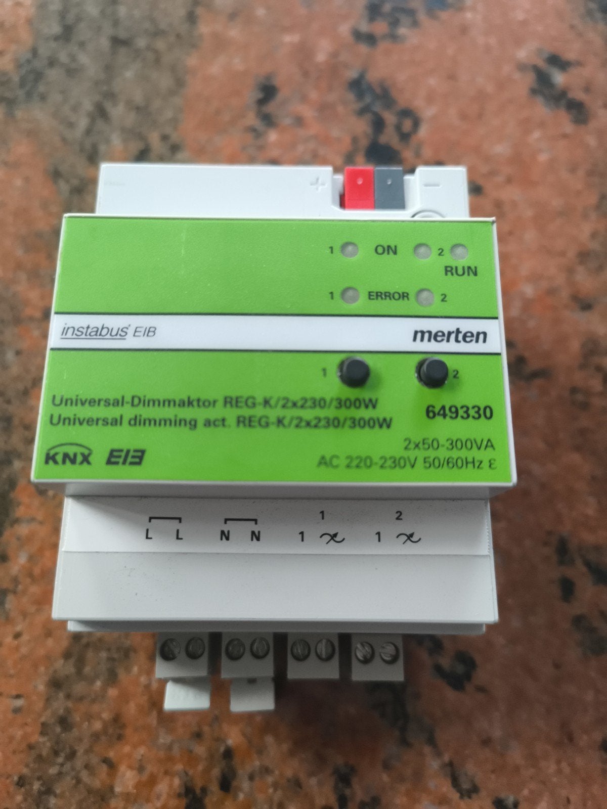 Merten KNX EIB Universal-Dimmaktor REG-K/2x230/300W, Ophalen of Verzenden, Gebruikt, Dimmer