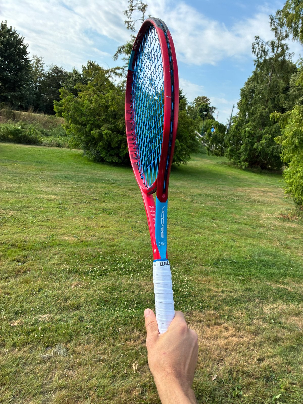 Yonex Vcore Game Tennisracket L2 270 gram, Sport en Fitness, Tennis, Ophalen of Verzenden, Zo goed als nieuw, Racket, L2