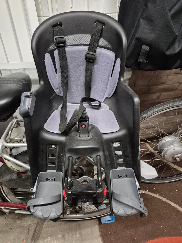 Bilby jr fietsstoel met windscherm, Ophalen