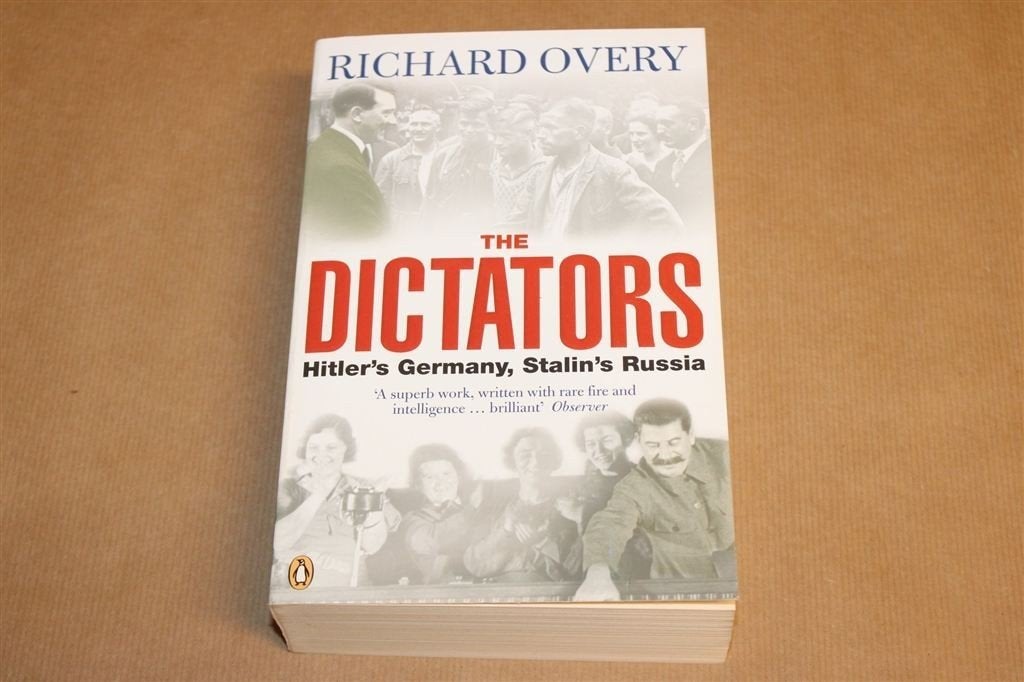 The Dictators — Hitler & Stalin Vergeleken, Dik, Overy, Ophalen of Verzenden, Gelezen, Europa