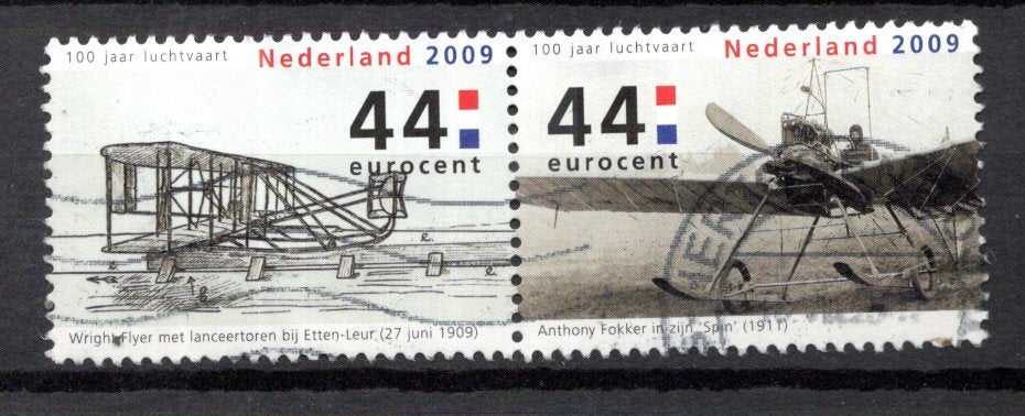 gestempelde zegel. Jaar 2009: paartje vliegtuigen, Ophalen of Verzenden, Na 1940, Gestempeld
