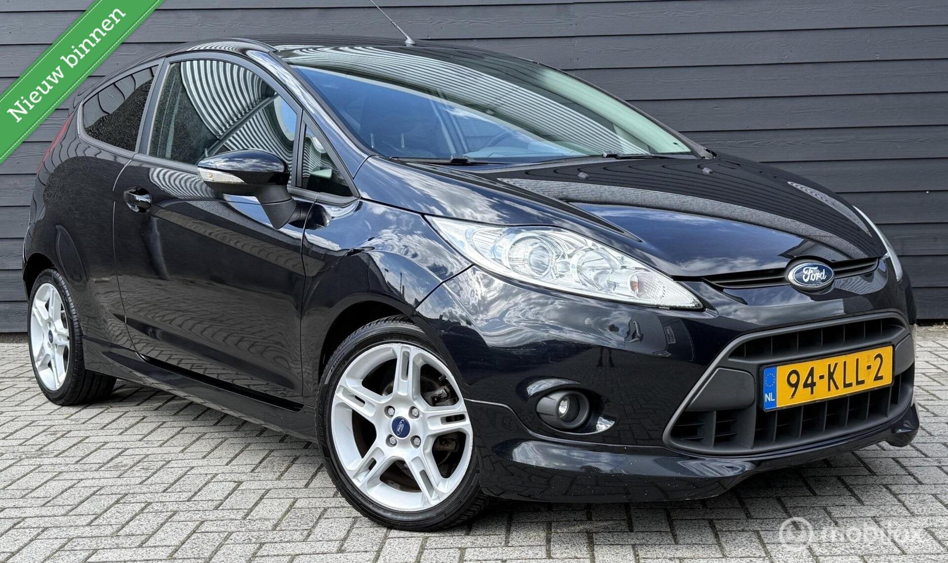 Ford Fiesta 1.6 Sport Clima/Cruise/Winterpack/17 inch/Elektr, Gebruikt, Electronic Stability Program (ESP), 4 cilinders, Met garantie (alle)