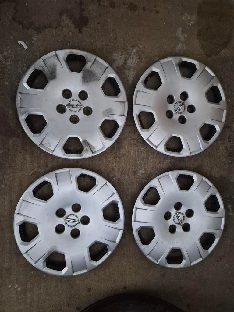 4x wieldop 16 inch Opel, Ophalen, Gebruikt