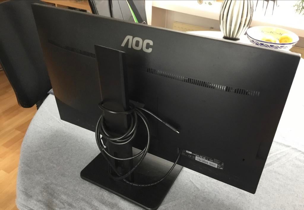 AOC 27P2C monitor, Computers en Software, Monitoren, Ophalen, Gebruikt, Kantelbaar, IPS