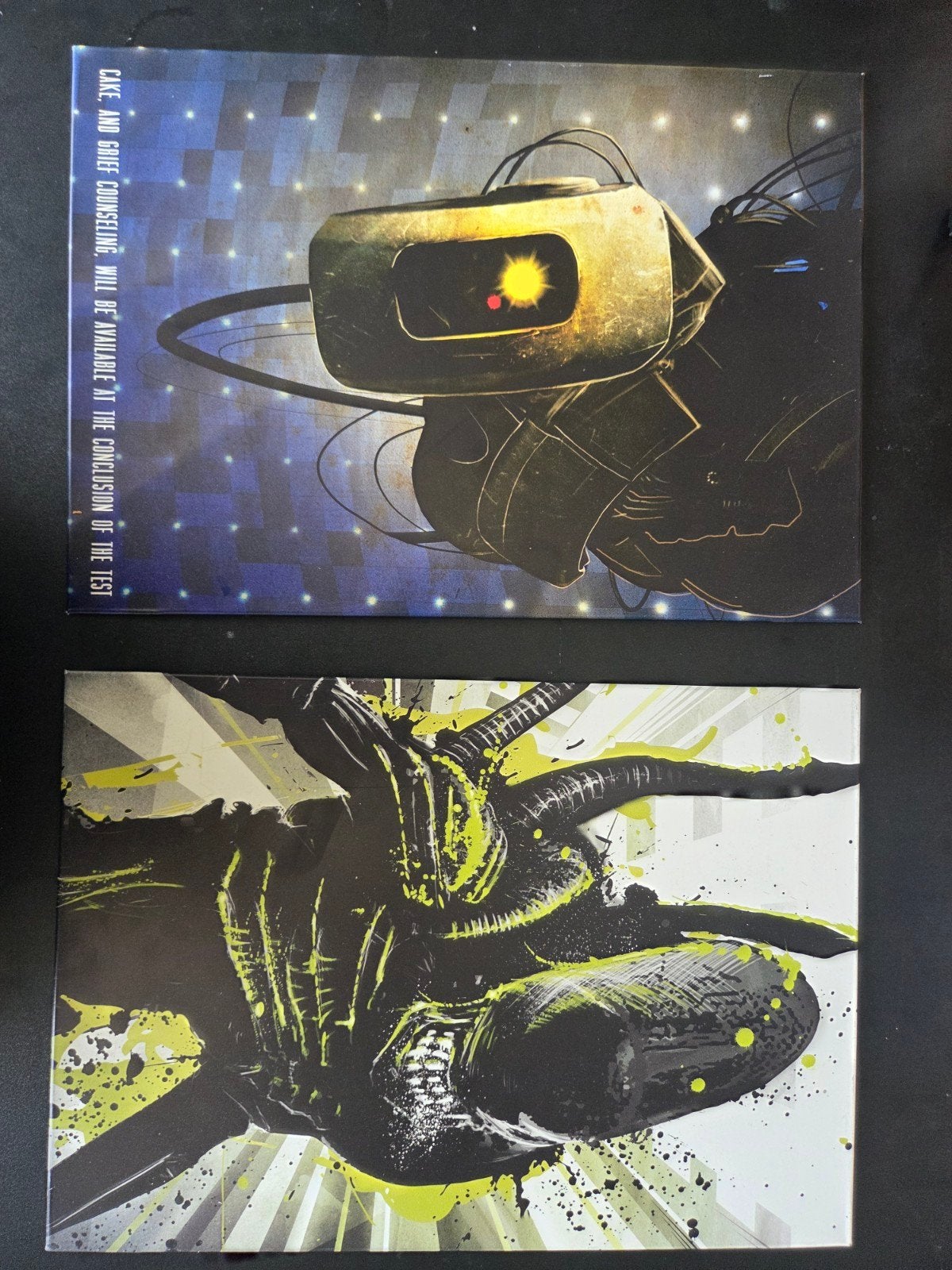 Displate metalen posters: Alien en Portal 2, Ophalen of Verzenden, Zo goed als nieuw, Film, Poster