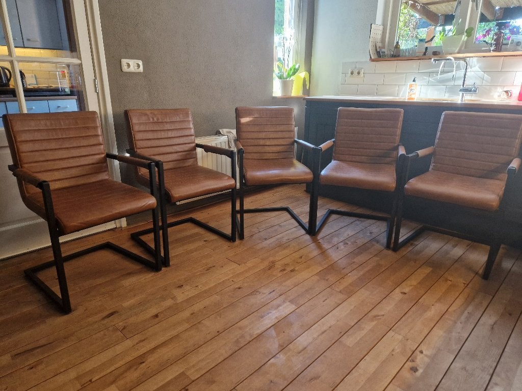 5 Eetkamerstoelen, Ophalen, Gebruikt, Bruin, Overige materialen