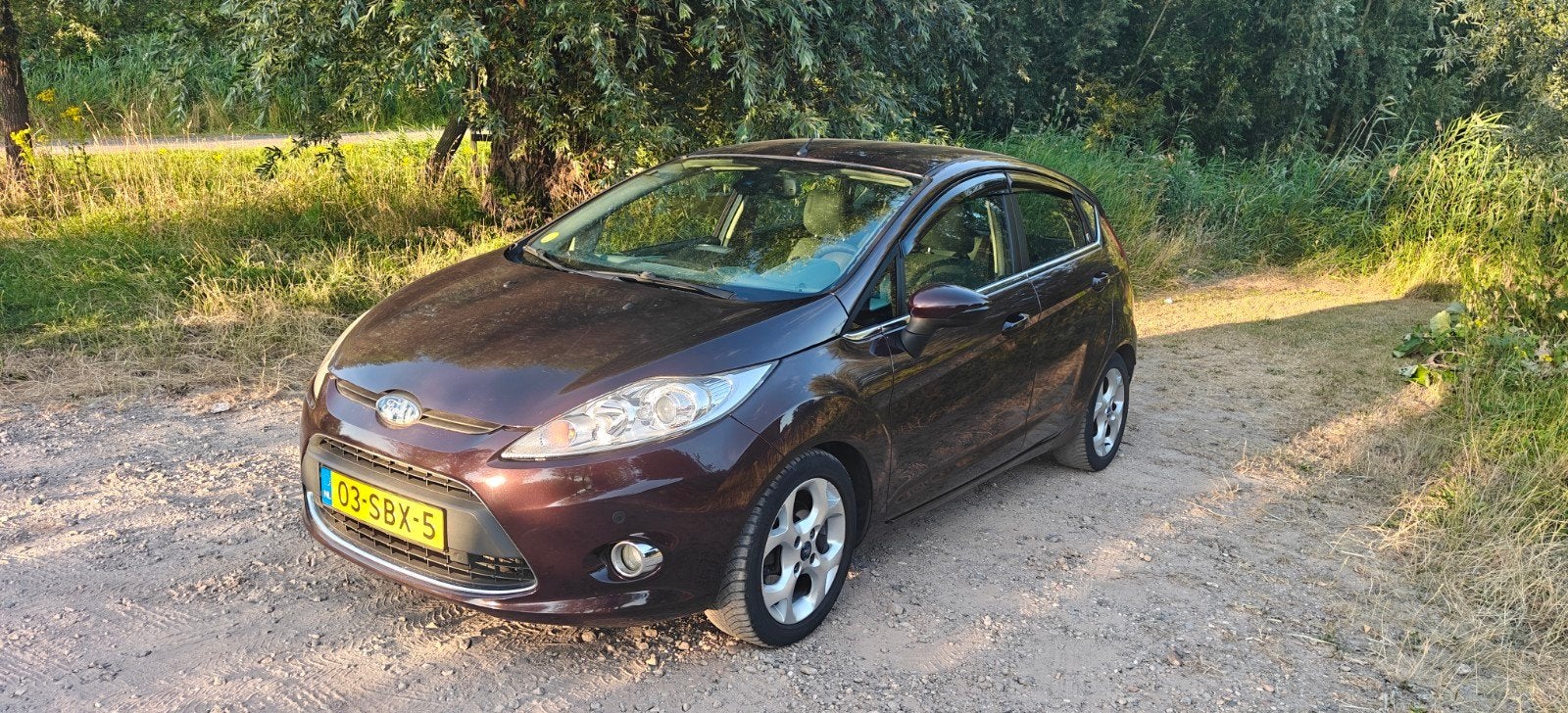 Ford Fiësta 1.6 Ti-vct 88KW 5DR 2009 Rood, Auto's, Voorwielaandrijving, 1596 cc, Stof, 40 €/maand
