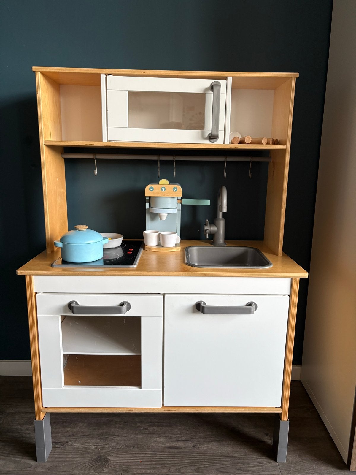 Houten ikea speelkeuken - gebruikt, Kinderen en Baby's, Speelgoed | Houten speelgoed, Ophalen, Gebruikt, Meubelstuk of Keukentje
