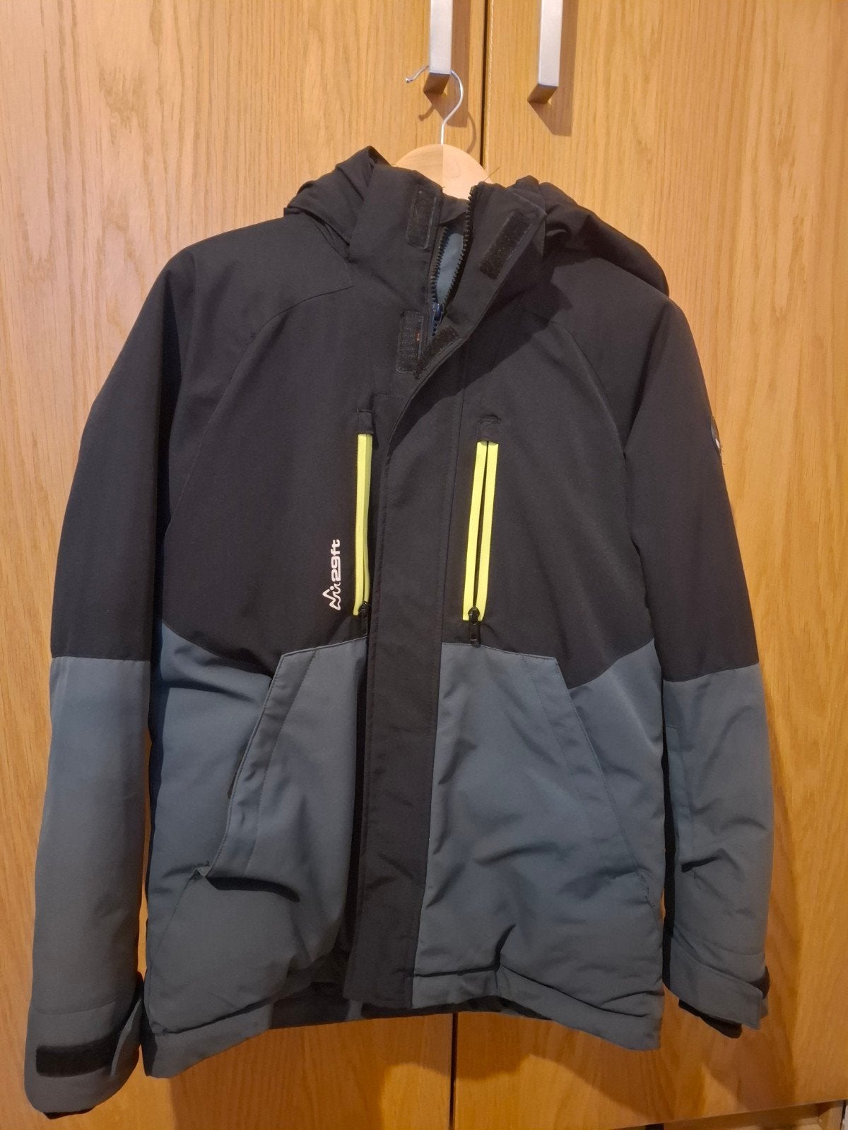 Warme winterjas voor jongens, maat 176/182 van 29ft, Gebruikt, Ophalen of Verzenden, Jongen, 29ft