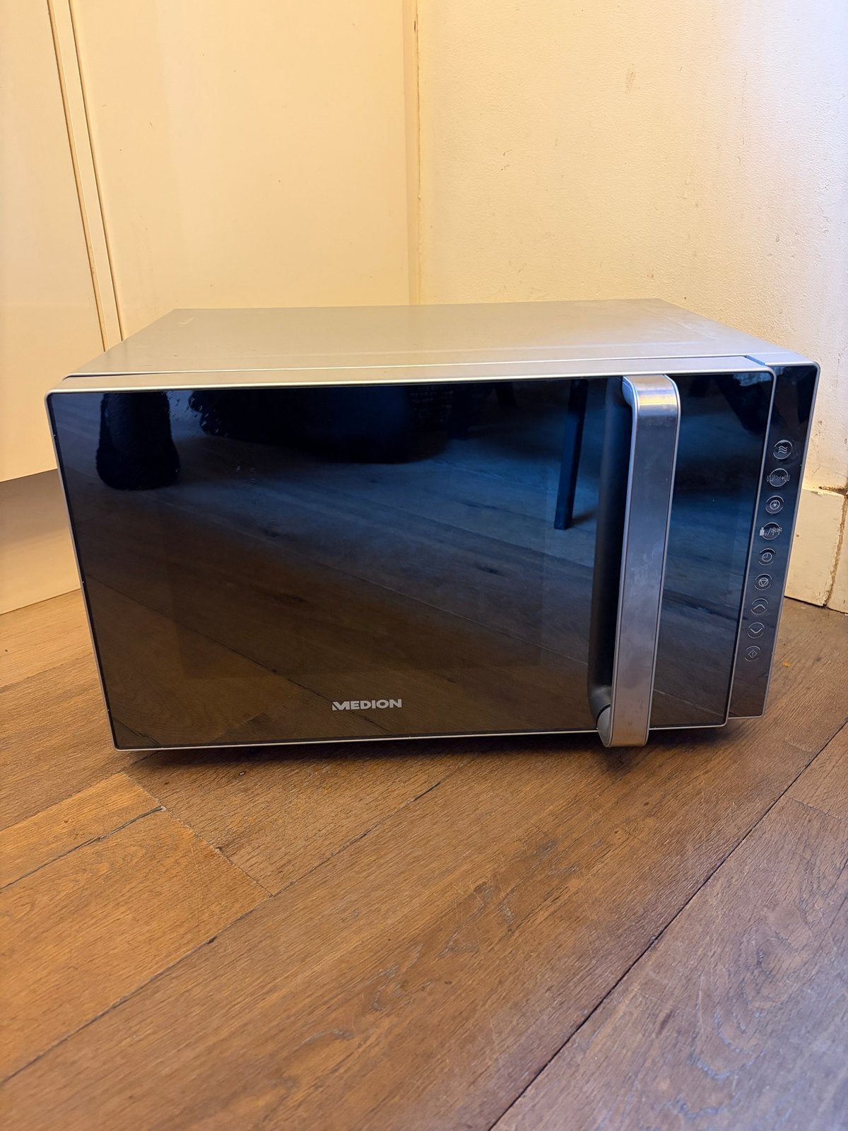 Medion MD 17495 Combimagnetron - Zo goed als nieuw, Witgoed en Apparatuur, Combimagnetron, Grill, Ophalen of Verzenden, Zo goed als nieuw