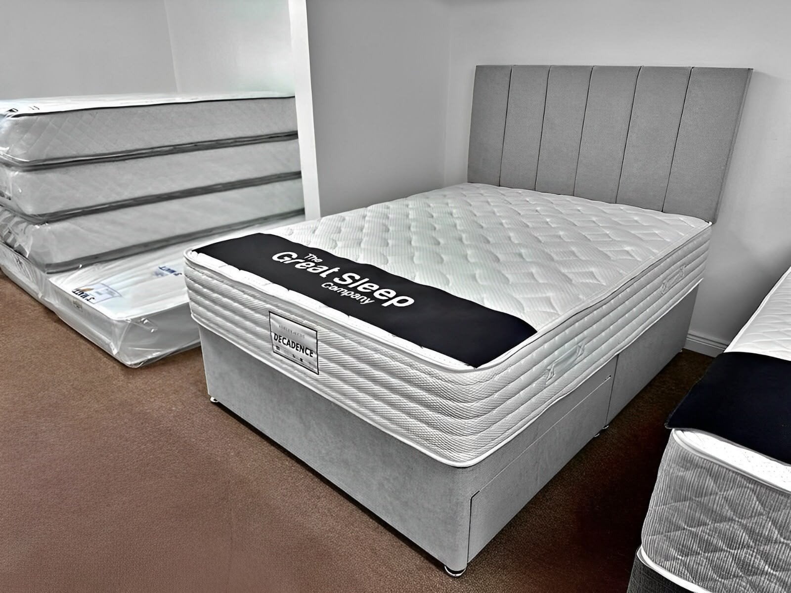 Brandnieuw bed met matras 90x200, 140x200, 160x200, 180x200, Ophalen of Verzenden, Nieuw, Tweepersoons