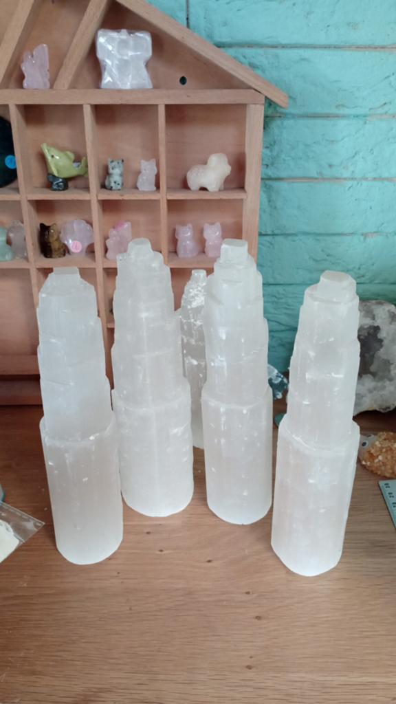 Seleniet satijnspaat torens 20cm, Verzamelen, Mineralen en Fossielen, Ophalen of Verzenden, Mineraal