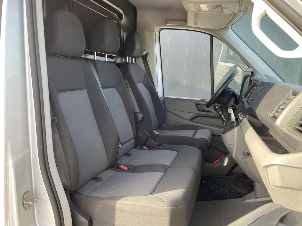 Volkswagen Crafter 35 2.0 TDI L3H2 Trendline Navigatie Parke, Stof, Gebruikt, 4 cilinders, Met garantie (alle)