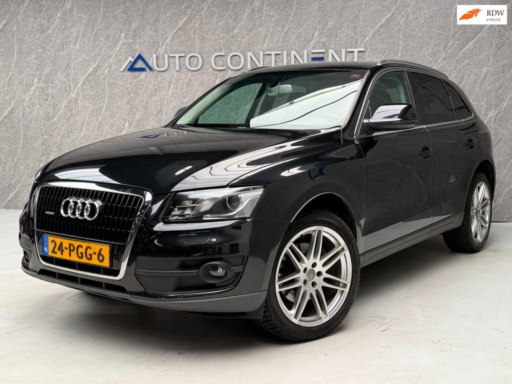 Audi Q5 3.2 FSI quattro 271 PK / NAP / Goed Onderhouden, Auto's, Audi, Gebruikt, Zwart, Zwart, 11 km/l