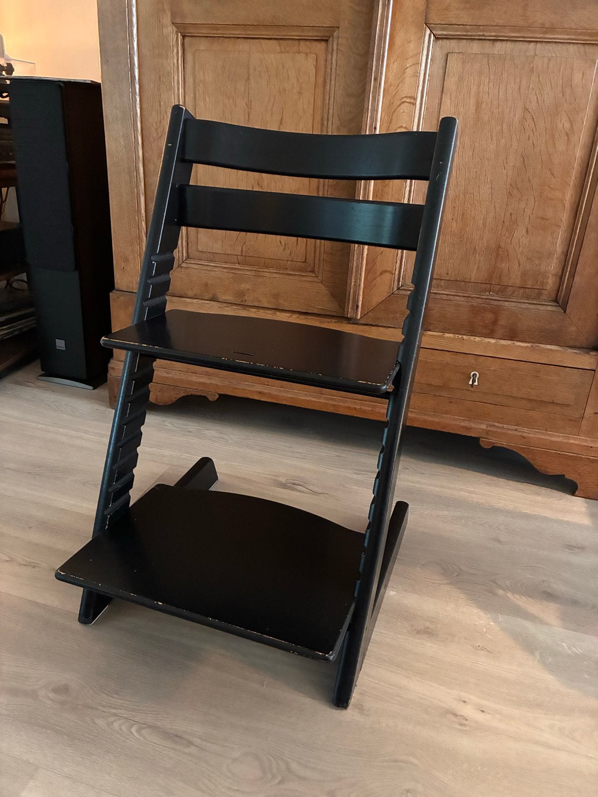 Stokke Tripp Trapp meegroeistoel - Zwart, Ophalen, Gebruikt, Meegroeistoel, Aanschuifbaar