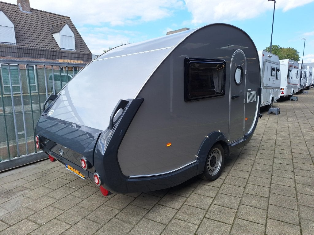 T@B Basic 320 MET LUIFEL EN FIETSDRAGER, Caravans en Kamperen, Overige typen, Rondzit, Tot en met 2, Bedrijf