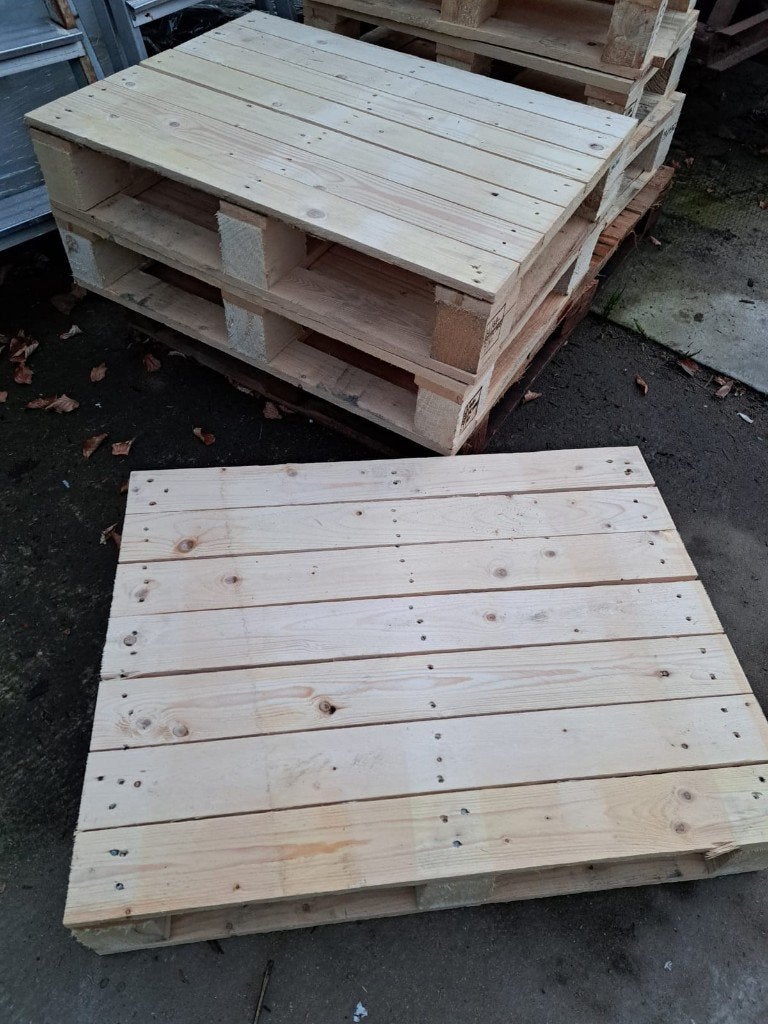 vlonderpallets/  tuinmeubelen pallets, Tuin en Terras, Ophalen, Zo goed als nieuw, Hout