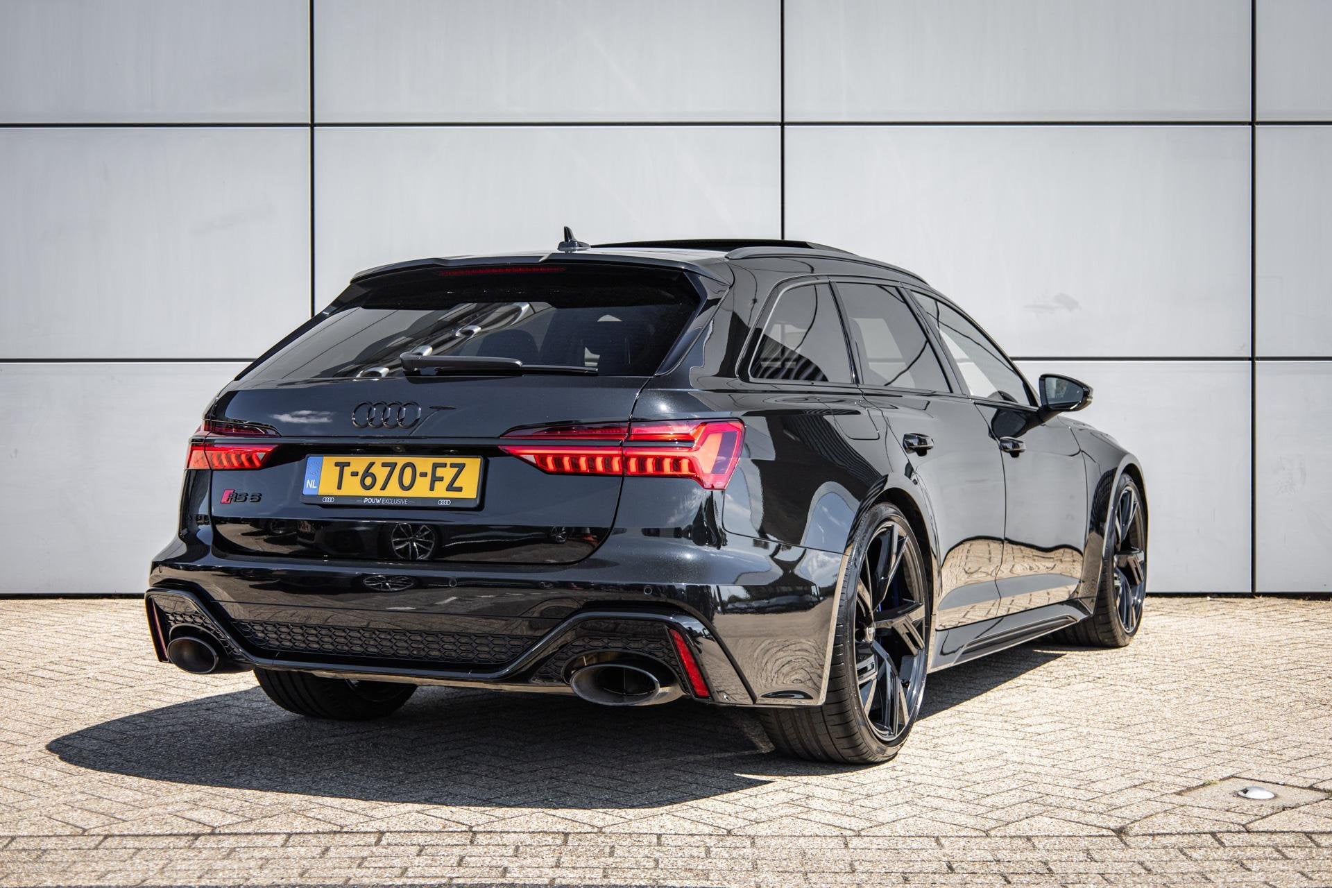 Audi RS 6 Avant TFSI 600pk quattro 25Y Edition | Panoramadak, Auto's, Automaat, Gebruikt, Vierwielaandrijving, 2075 kg